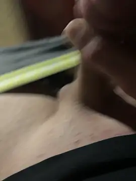 Ariel Ari online show from 5, 12, 2025