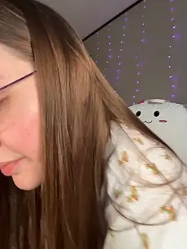 Sweetdee222x online show from 10, 11, 2025