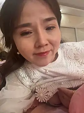 Efangfang online show from 31, 1, 2025