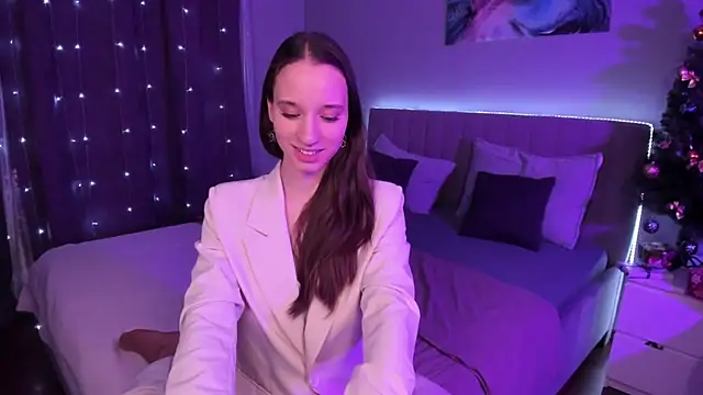 StaceySunny online show from 7, 1, 2025