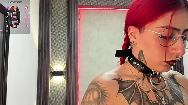 selene red  online show from 10, 2, 2025