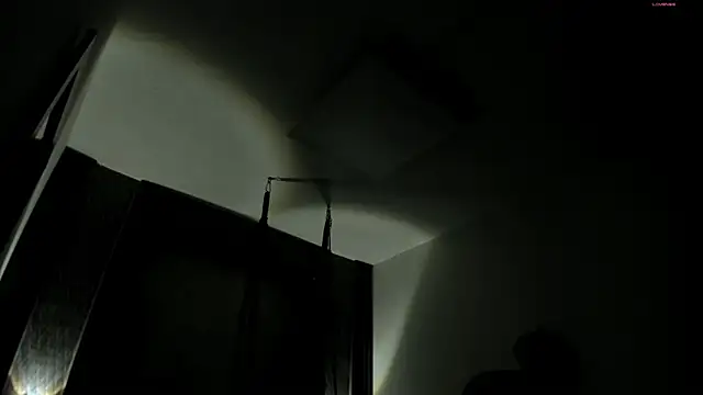 selene red  online show from 12, 11, 2025