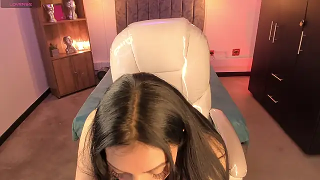 Abigaiil  ds online show from 28, 2, 2025