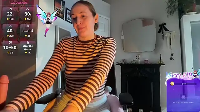 Snapshot of Littlelolo60 chatting on 8, 2, 2026 Littlelolo60 online show from 8, 2, 2026