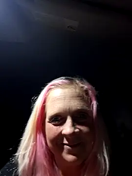 chubby british blonde uk online show from 8, 2, 2026