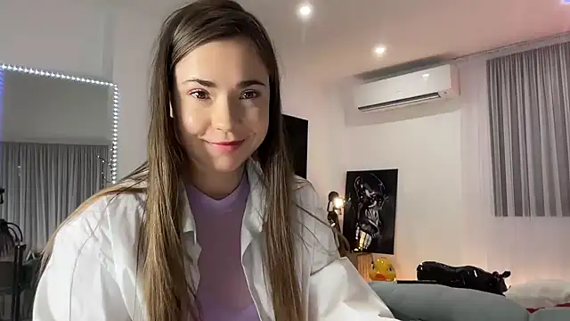 Mika Miller online show from 9, 11, 2025