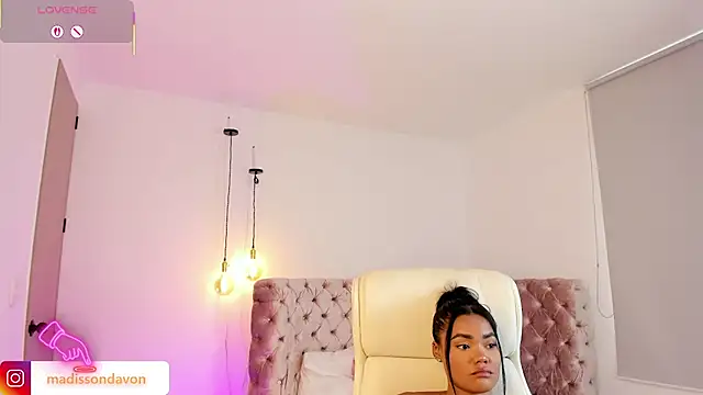 madisson davon online show from 10, 9, 2025