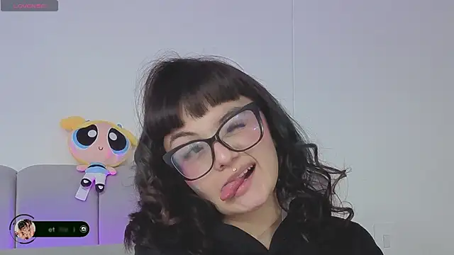 Snapshot of Sweet_Namii chatting on 24, 5, 2026 Sweet Namii online show from 24, 5, 2026