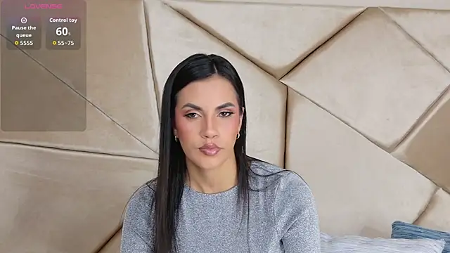 Camille Torres online show from 4, 11, 2025