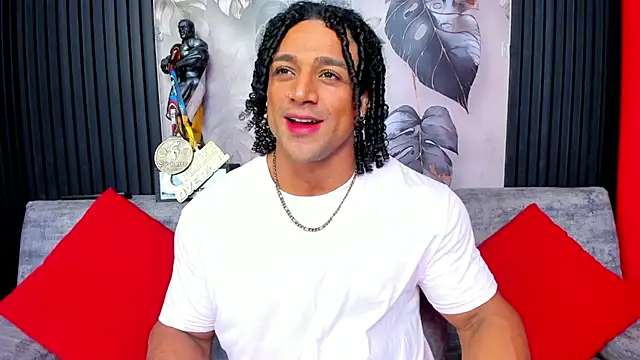 MikeEstevess online show from 10, 10, 2025