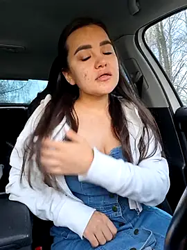 stacy stoone online show from 24, 4, 2026