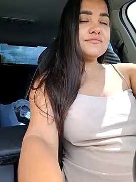 stacy stoone online show from 31, 7, 2026