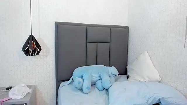 Kittytimberlake online show from 17, 2, 2025