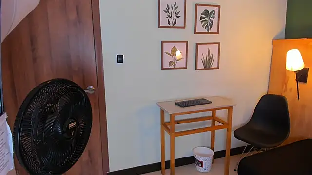 jacob-coper online show from 22, 2, 2025