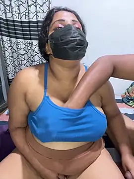 NOORA-GIRL online show from 1, 12, 2025