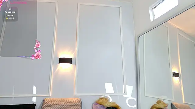 Snapshot of zorravioletta1 chatting on 20, 5, 2026 zorravioletta1 online show from 20, 5, 2026