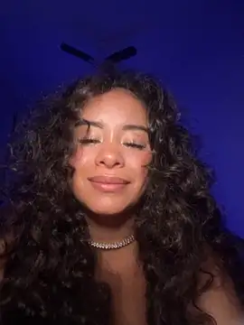 Snapshot of Marie_Rose chatting on 14, 11, 2025 Marie Rose online show from 14, 11, 2025