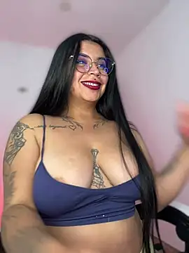 Devilsweet17 online show from 10, 3, 2026