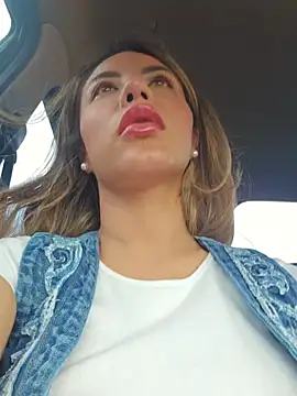 Karen San Miguel online show from 11, 9, 2025