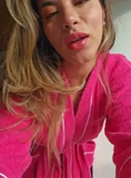 Karen San Miguel online show from 13, 10, 2025