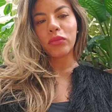 Karen San Miguel online show from 21, 10, 2025