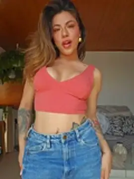 Snapshot of Karen_San_Miguel chatting on 1, 3, 2026 Karen San Miguel online show from 1, 3, 2026