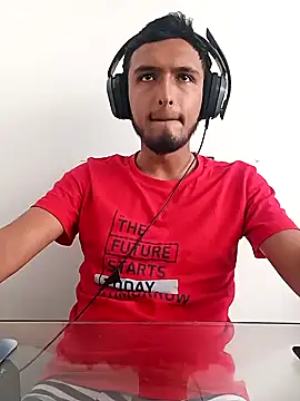 Snapshot of mosmar_20 chatting on 8, 12, 2024 mosmar 20 online show from 8, 12, 2024