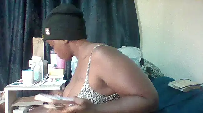 Snapshot of Nish_Darling_ chatting on 15, 1, 2025 Nish Darling online show from 15, 1, 2025