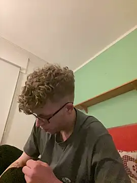 jungxSHxboy online show from 8, 5, 2026