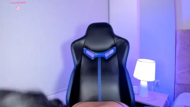 Cameliaa Smiith online show from 21, 2, 2025