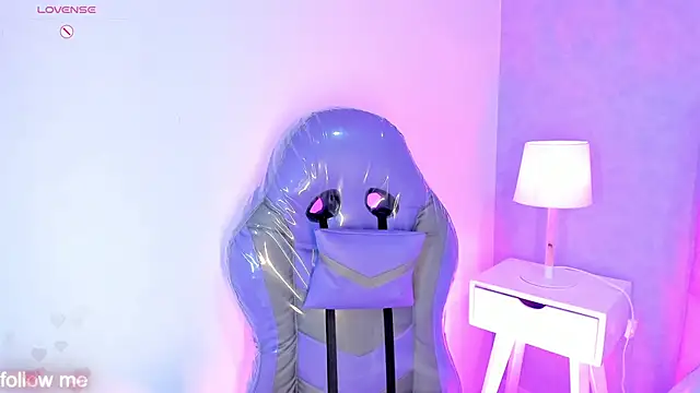 Cameliaa Smiith online show from 9, 4, 2026