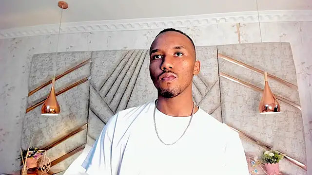 Snapshot of JamesParck chatting on 14, 1, 2025 JamesParck online show from 14, 1, 2025