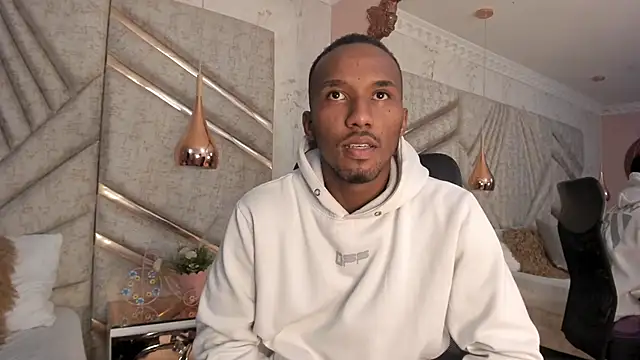 Snapshot of JamesParck chatting on 15, 1, 2025 JamesParck online show from 15, 1, 2025