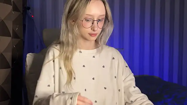 Snapshot of mayvi_cold chatting on 20, 2, 2025 mayvi cold online show from 20, 2, 2025