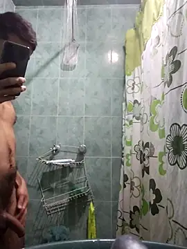 Snapshot of jperezofficial1 chatting on 3, 12, 2024 jperezofficial1 online show from 3, 12, 2024