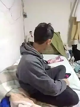 Snapshot of jperezofficial1 chatting on 7, 12, 2024 jperezofficial1 online show from 7, 12, 2024