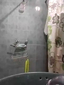 Snapshot of jperezofficial1 chatting on 12, 12, 2024 jperezofficial1 online show from 12, 12, 2024