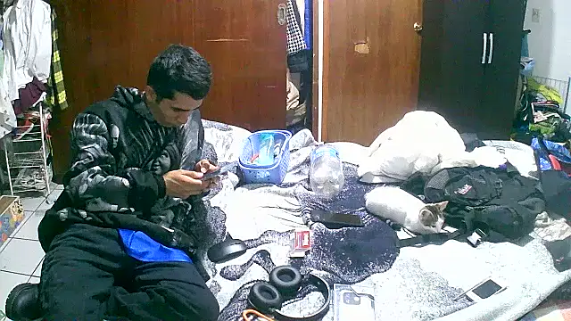 Snapshot of jperezofficial1 chatting on 25, 9, 2025 jperezofficial1 online show from 25, 9, 2025