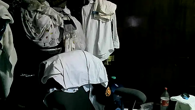 Snapshot of jperezofficial1 chatting on 15, 10, 2025 jperezofficial1 online show from 15, 10, 2025