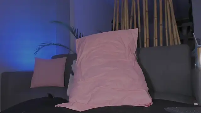 danna v online show from 26, 1, 2025