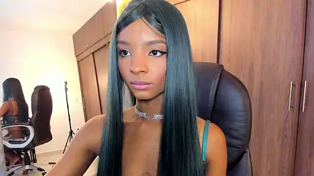 alikahouston4 online show from 13, 2, 2025