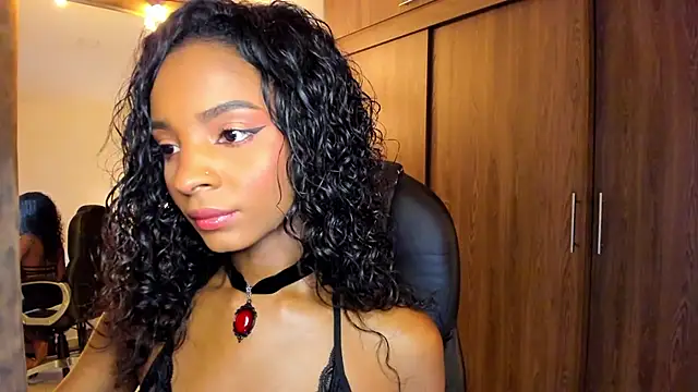 alikahouston4 online show from 15, 10, 2025