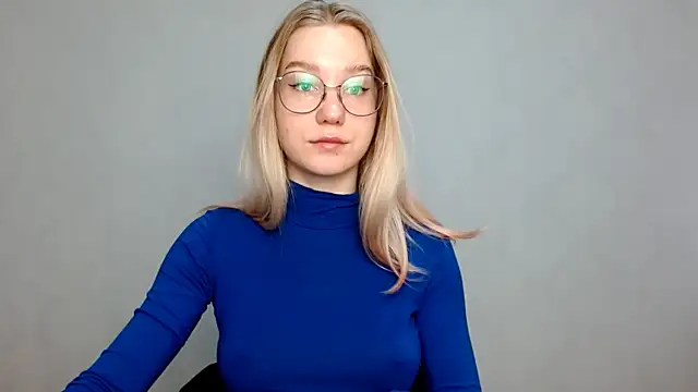 Snapshot of cindi_hot chatting on 19, 2, 2025 cindi hot online show from 19, 2, 2025