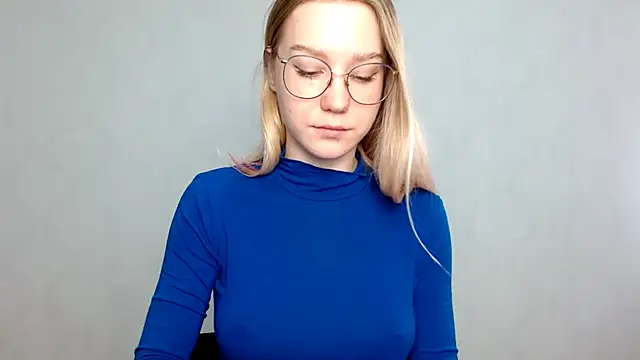 Snapshot of cindi_hot chatting on 19, 2, 2025 cindi hot online show from 19, 2, 2025