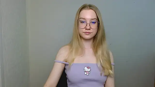 cindi hot online show from 4, 3, 2026