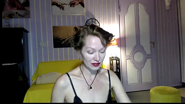 Snapshot of Marquise555 chatting on 12, 9, 2025 Marquise555 online show from 12, 9, 2025