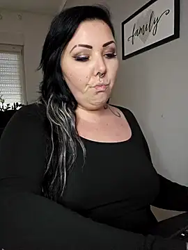 -BonnieBlack- online show from 19, 2, 2025