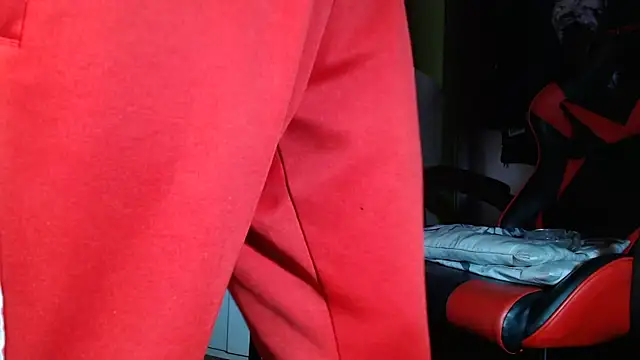 Snapshot of MASTERMONEY chatting on 4, 12, 2024 MASTERMONEY online show from 4, 12, 2024