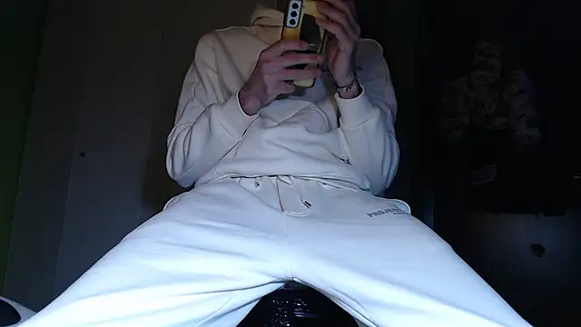 Snapshot of MASTERMONEY chatting on 21, 1, 2025 MASTERMONEY online show from 21, 1, 2025