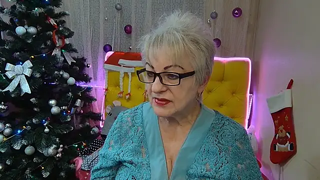 KayleSmoll online show from 19, 1, 2025